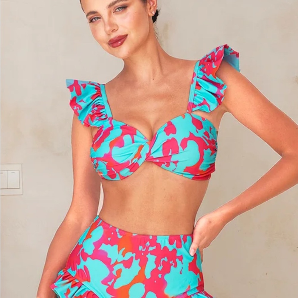 Swimsuit - Picture 5 of 8